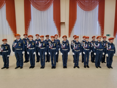 Юные кадеты МЧС России приняли присягу в торжественной обстановке