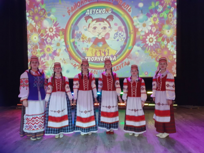 Фестиваль детского творчества «Музыкальная радуга»