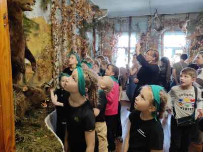 Музей «Дом природы» посетил дружный коллектив студия танца «Стрекоза»