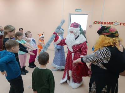 В Видоновском СК прошло новогоднее представление «Заколдованная Снегурочка»