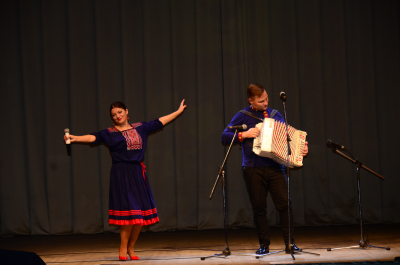 22 октября в Упоровском районном Доме культуры прошел концерт «Звучи, упоровская гармонь!»