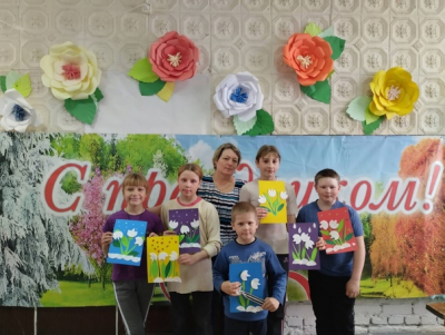 Мастер-класс «Весенние цветы» в Пятковском СДК