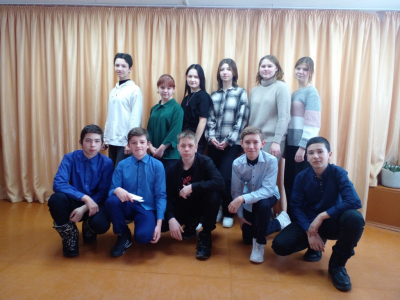Квест-игра «На пути к новым знаниям» прошла в Чернаковском СДК для учеников 8 класса