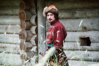 Артист Тюменского БДТ Николай Аузин снялся в комедийном сериале «Райцентр»