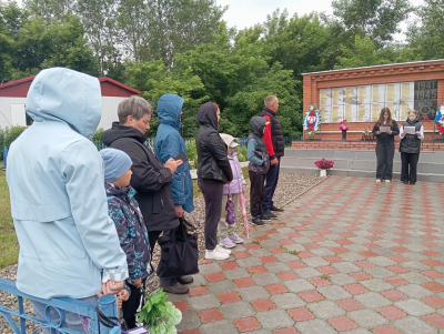 Митинг «Пусть свечи памяти горят»