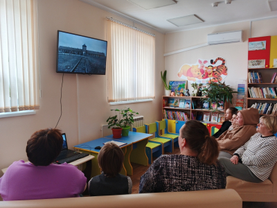 «В Освенциме сегодня тишина» - дайджест