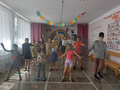 Танцевальная вечеринка для детей «Мелодия лета».
