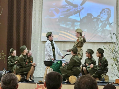 Сияй в веках, Великая Победа!