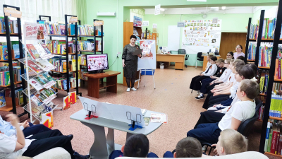 Литературно-музыкальный час «Нам 41-й не забыть, а 45-й – вечно славить»