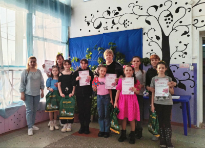 Конкурсно-игровая программа &quot;Дочки-матери&quot;