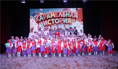 Сладкая премьера в Абатском РДК