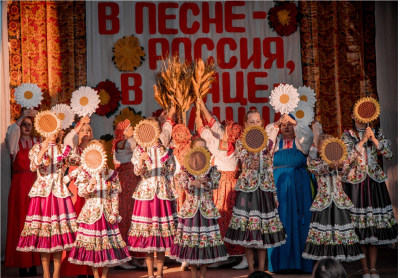 В Болдыревском СДК с размахом прошёл отчётный концерт творческих коллективов!