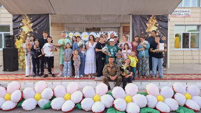 Любовь и верность - два крыла семьи