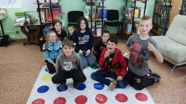 Весело и активно провели свой воскресный досуг ребята в Упоровской детской библиотеке