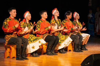 7 октября в 17:00 в Бизинском сельском Доме культуры (с. Бизино, ул. Ленина, 7а) состоится праздничный вечер, посвящённый юбилеям сразу двух творческих коллективов.