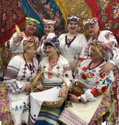 Концертная программа «Хозяюшка славная - Господиня гарная» вокального ансамбля «Господиня» народного хора украинской песни «Чиста криниця»