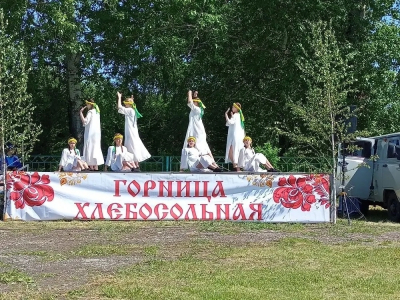 «ТРОИЦА — ЗЕЛЕНЫЕ СВЯТКИ».