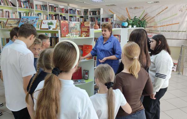 Обзор книжной выставки «Последние залпы Великой войны»