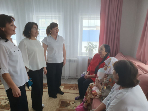 Поздравление труженика тыла на дому
