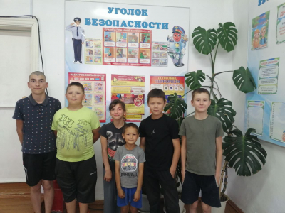 В путь-дорогу собирайся, за здоровьем отправляйся!