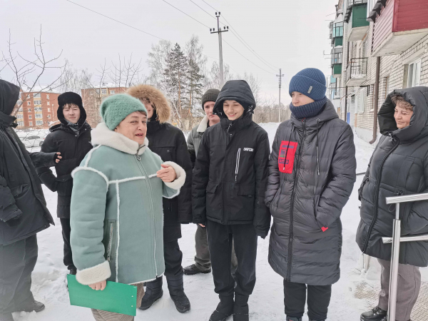 Молодежная  игра «Пять минут до весны»