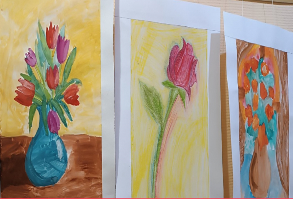 Выставка работ учащихся отделения изобразительного искусства &quot;Краски весны&quot;