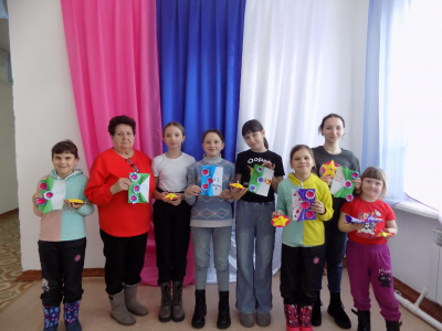 «Защитникам Отечества»