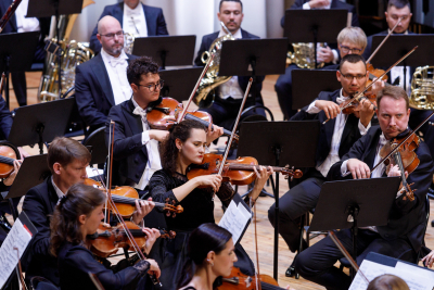 Близость музыки и живописи продемонстрирует Тюменской филармонический оркестр