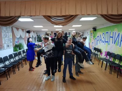Танцевальный флэш-моб прошел в Чернаковском СДК в минувшую пятницу