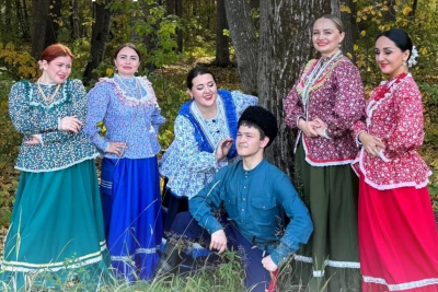 Концерт-спектакль «Дворик»