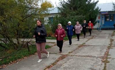Зарядка для пожилых людей &quot;Возраст жизни не помеха&quot;