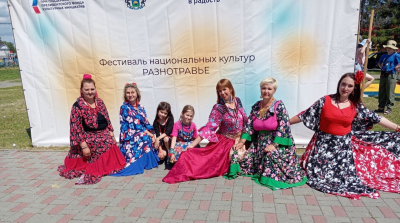 Коммунаровский Дом культуры принял участие в фестивале национальных культур «Разнотравье» с. Исетское.
