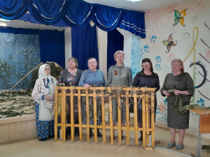 В ТЫЛУ КАК НА ФРОНТЕ