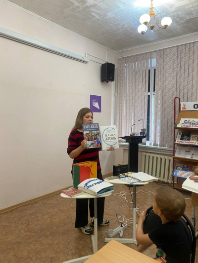 Информационная беседа «Книжки разные важны»
