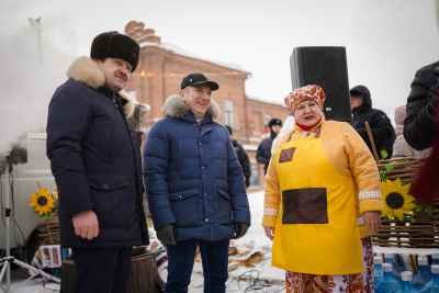 Губернатор Тюменской области Александр Викторович Моор впервые посетил Ялуторовскую Масленицу