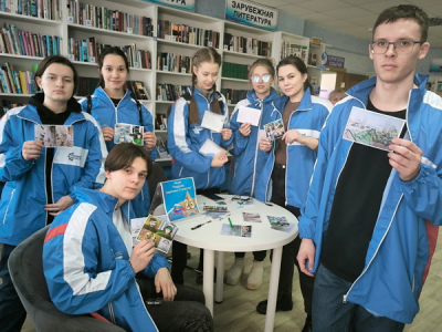 Снежный  десант в библиотеке.