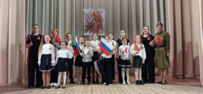 «Нам в мире жить и вечно помнить»