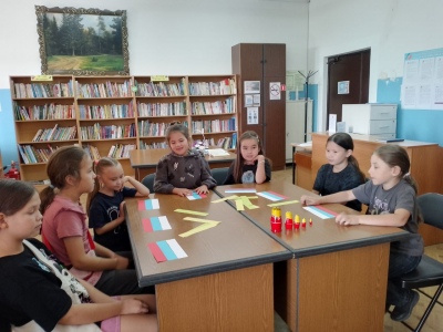 Под флагом России