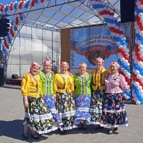 Вокальный ансамбль «Казачья станица» участник фестиваля казачьей культуры «Благовест»