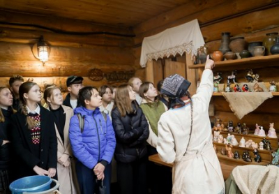 Экскурсия «В гостях у мастеров Ялуторовского острога» в мае!